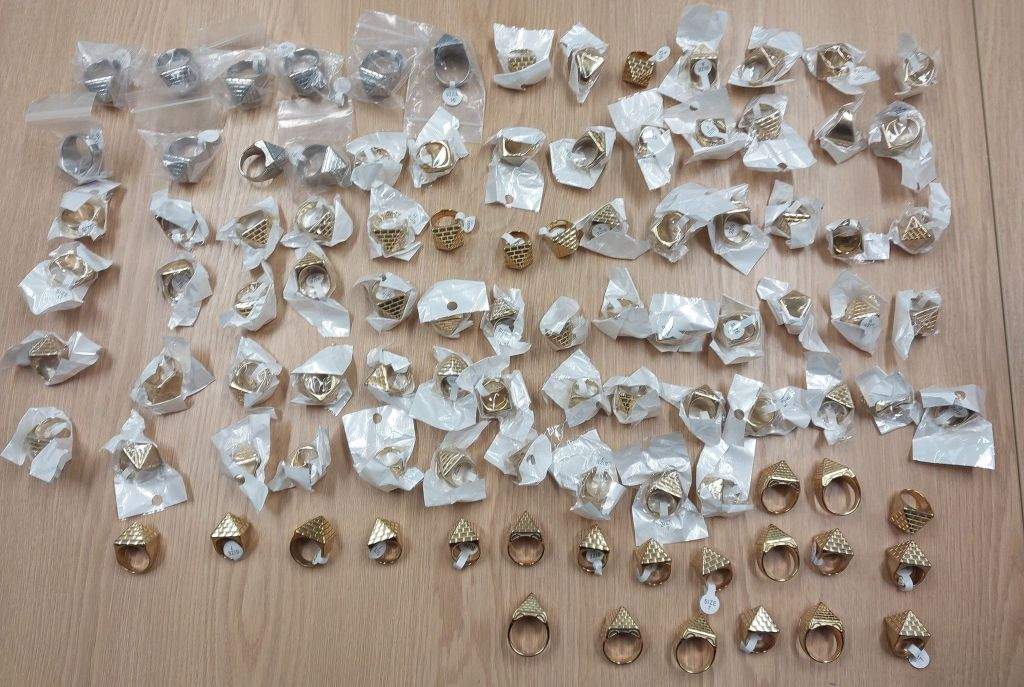 The Reason Police Didn't Want These 99 Rings Sold At Appleby Fair